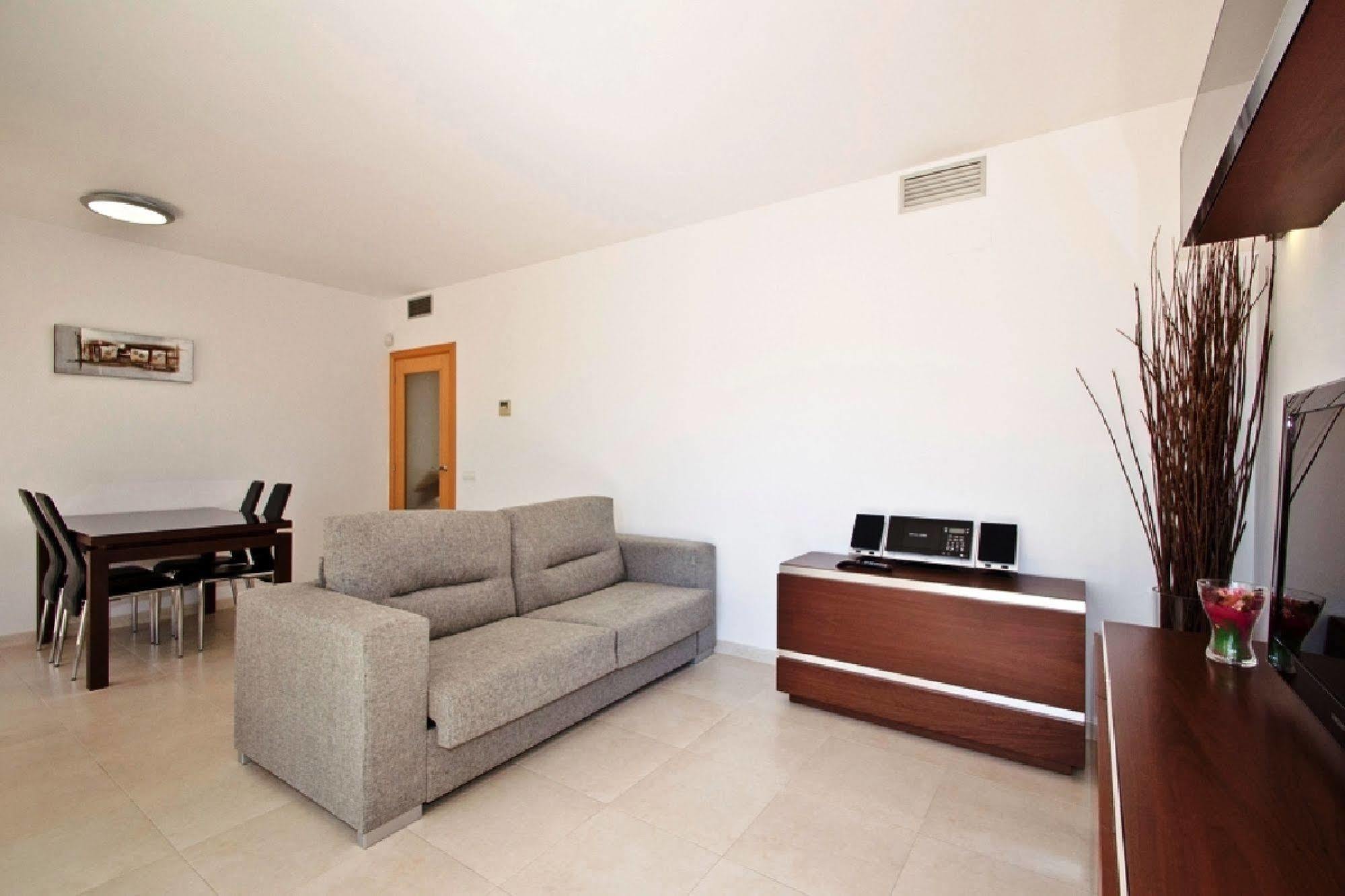 Paradise Village Litoral Costa Dorada Salou Exterior photo