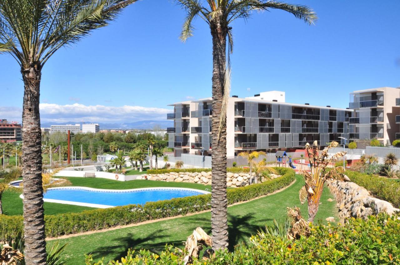 Paradise Village Litoral Costa Dorada Salou Exterior photo